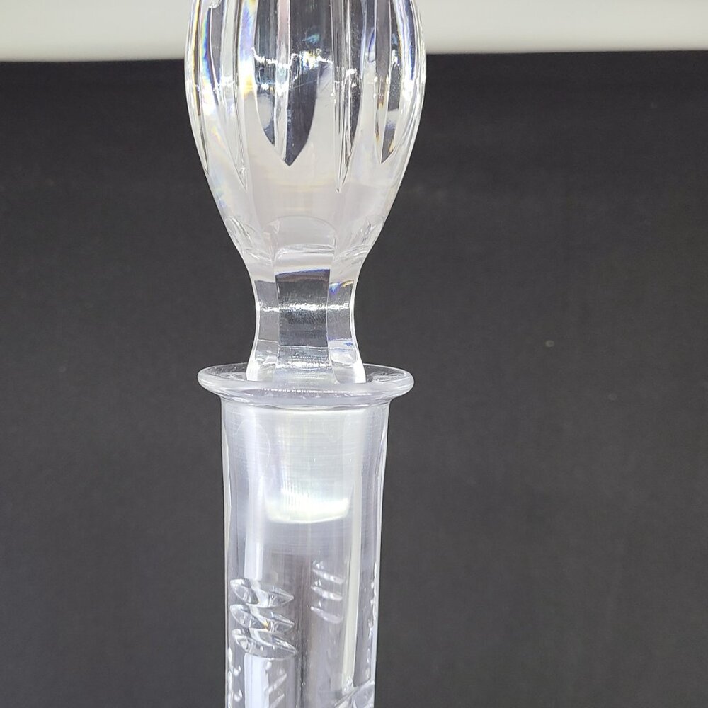Tall crystal carafe wine decanter. - Picture 6 of 7